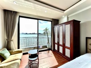 Studio Lake view-Sunset glow-Bancoly - Hanoi - 3