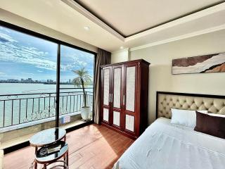 Studio Lake view-Sunset glow-Bancoly - Hanoi - 0