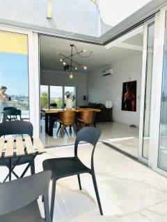 Luxury City Penthouse-Panoramic View-Near Unic - Nicosia - 2