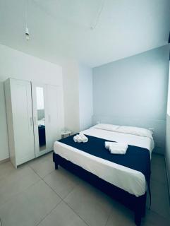 DIECI_E modern sea apartment - Scoglitti - 1