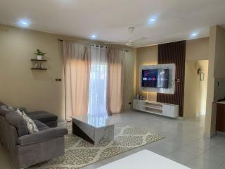 Cozy 2BR Bungalow Senegambia - Serekunda - 5