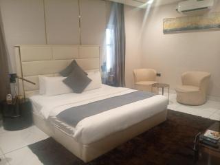 Reliable Apartment - Ipaja - 1