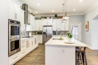 West ATL Home with Great Outdoor Space 4 Mi to Dtwn - 4