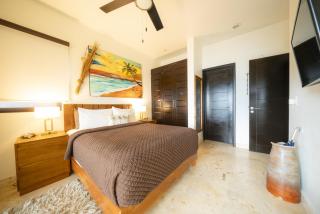 Condo Surf 405 - Luxury Oceanview Beachfront 3 BR with Gym - At El Faro Condos - Playa del Carmen - 4