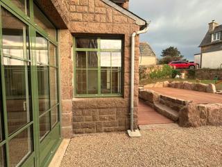 TI NEVEZ - Elégante Maison en Granit Ploumanach - 4