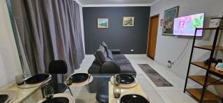 Casa Aconchegante, 8 pessoas, 2vagas grandes - Maringá - 6