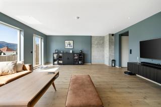 House with outdoor area - 6