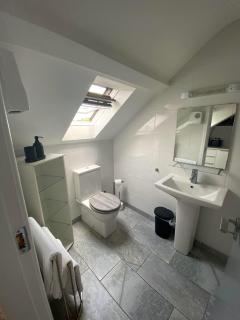 6 New Street SelfCatering BnB Apartment 3 - Bantry - 4