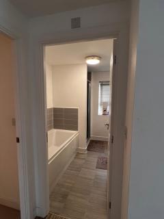 Homely Stays Taunton - - 1