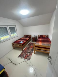 Apartman Holiday - Visoko - 9