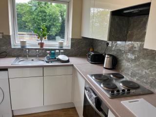 Enfield City Apartment Retreat - Sleeps 5 - Enfield - 9