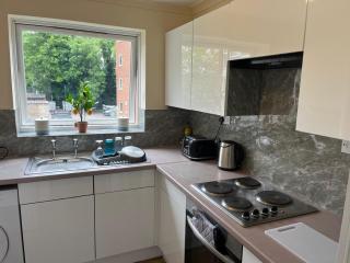 Enfield City Apartment Retreat - Sleeps 5 - Enfield - 8