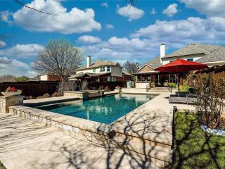 The Sapphire Sanctuary with Pool - Allen - 8