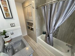 Spacious Ranch 7 min to beach/ airport Pet friend - Melbourne - 2