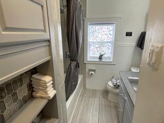 Spacious Ranch 7 min to beach/ airport Pet friend - Melbourne - 3