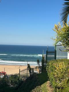 St Michaels Luxury Apartment - Amanzimtoti - 2