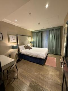 3 Bed 2 Bath Luxury Apartment in Kensington - Londra - 4