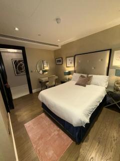 3 Bed 2 Bath Luxury Apartment in Kensington - Londra - 2