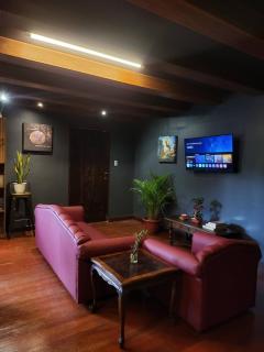Room in Apartment - Family Room - Casa Encantada Executive 1 - Tuding - 9
