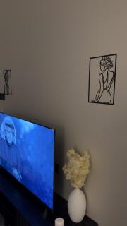 استديو بسرير ماستر وجلسة جانبية باب ذكي سرير مريح - Riyadh - 8