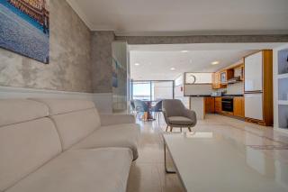 3 Bedroom Penthouse with Jacuzzi and BBQ - St Paul's Bay - 9