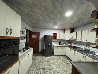 Habitación 302 con baño privado Norte de Armenia - Armenia - 5