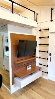 Tiny House Living with In Unit Laundry Steps from Kaiser - - 9