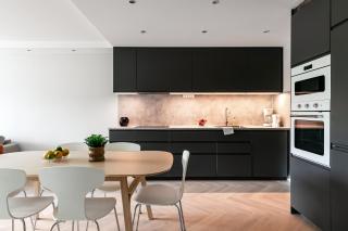 3 Bedroom Newly Renovated City Apartment - Herräng - 9