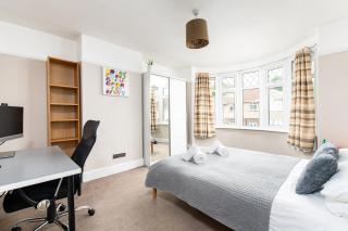 Spacious & Bright 3Bedroom Home-Sleeps7-Parking - Bristol - 6
