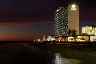 Holiday Inn Resort Mazatlan by IHG - Mazatlán - 9