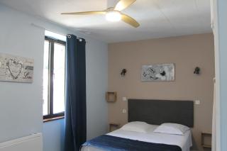 Logis Hôtel Le Saint Clément - Saint-Clement-sur-Valsonne - 9