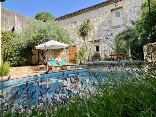 Gîte familial 6 personnes climatisé, piscine partagée chauffée, proche Nîmes, Uzès, Pont du Gard, Cévennes - Saint-Géniès-de-Malgoirès - 9