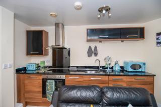 City Centre Location-Family Friendly-Free Parking - Bradford - 7
