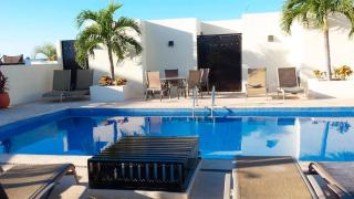 Luxury 2 level Penthouse with 2 BR - Only 3 Blocks from the beach - Meridian 310 - Playa del Carmen - 0
