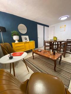 Apartamento en planta baja c estacionamiento - - 0