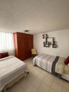 Apartamento en planta baja c estacionamiento - - 3