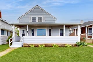 Ocean Front Cottage - Long Beach - Rockport - 0