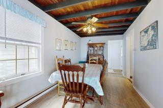 Ocean Front Cottage - Long Beach - 4