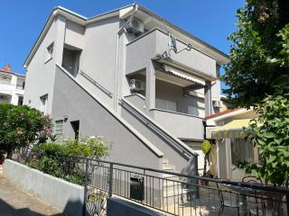 Apartments Komadina - Selce - 0