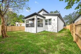Luxury 3 BDRM Home - Busch Gardens - Fairgrounds - Tampa - 4