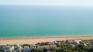 The Breakers Beach House - Sandgate - 4