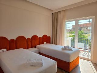 Almar Boutique Hotel - Saranda - 9