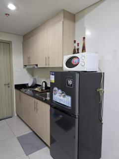 Rhoydez Condotel Breeze Residence - Manila - 1
