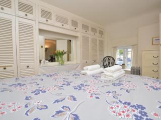 1 Bed in Uploders DC085 - Loders - 2