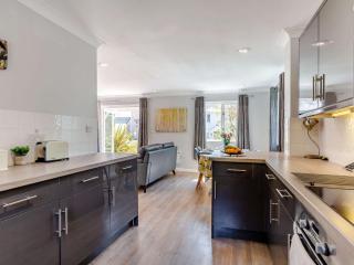 3 Bed in Falmouth 89103 - Budock Water - 6