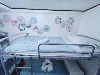 4D Tondo Affordable staycation 2BedRoom 8-12 person - Manila - 8