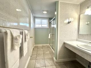Bar Harbor Suite - 7