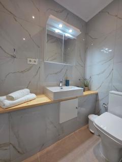 Central Bliss Apartments No2 - Cavala - 6