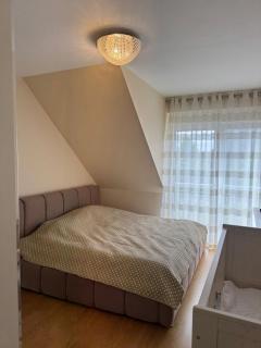 Doppelhaushälfte 125m2 3 Zimmer 2 Badezimmer Küche 5 Schlafplätze nähe Hamburg - Stelle - 3