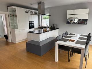 Doppelhaushälfte 125m2 3 Zimmer 2 Badezimmer Küche 5 Schlafplätze nähe Hamburg - Stelle - 9